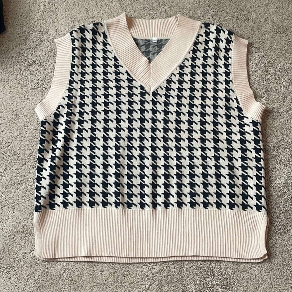 Sweater vest